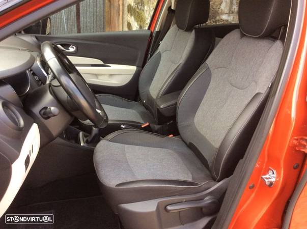 Renault Captur 1.5 dCi Exclusive - 16