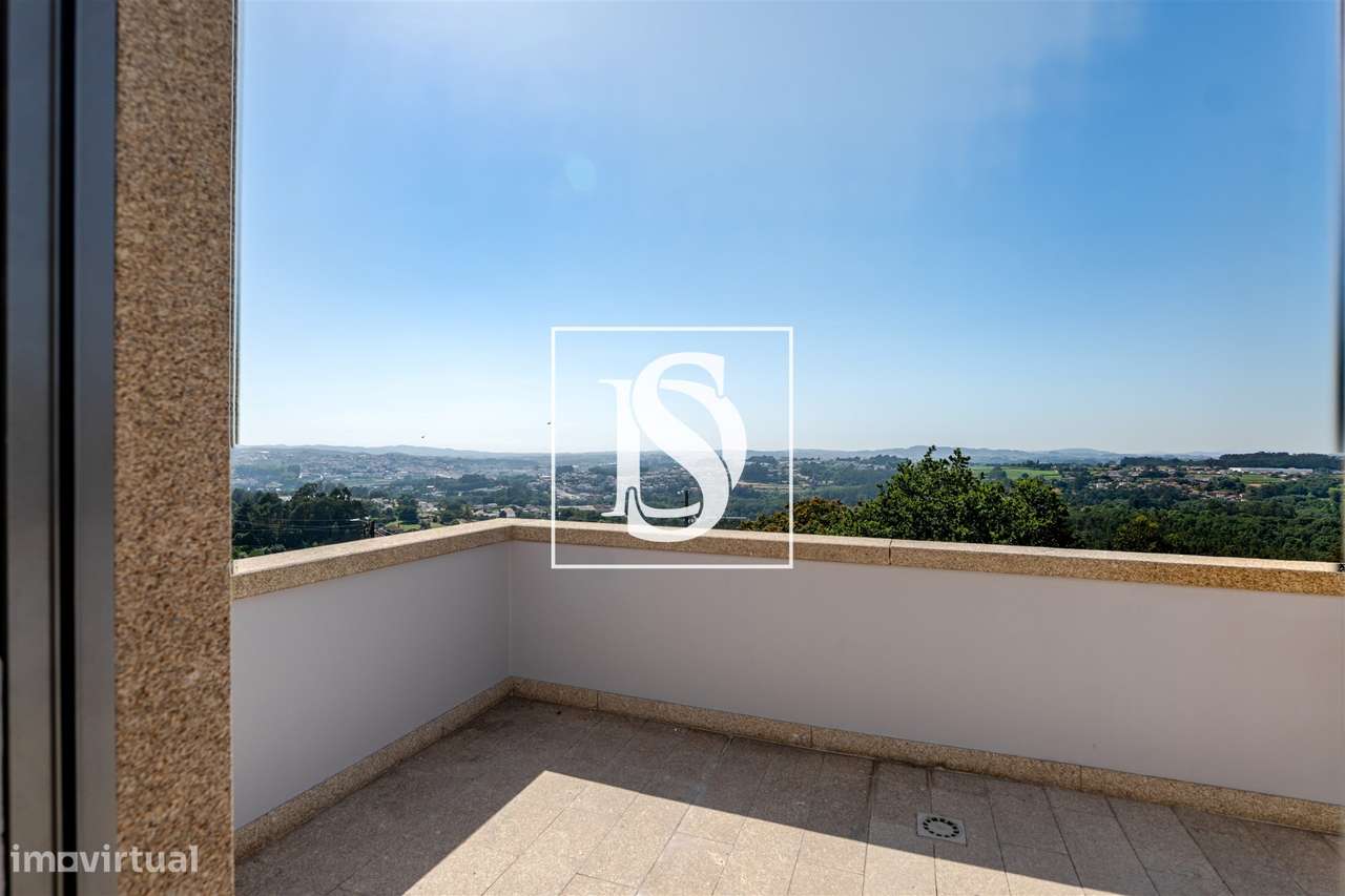 Moradia T4 Venda em Santo Tirso, Couto (Santa Cristina e São Miguel) e-49