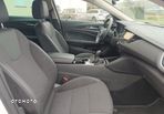 Opel Insignia - 15