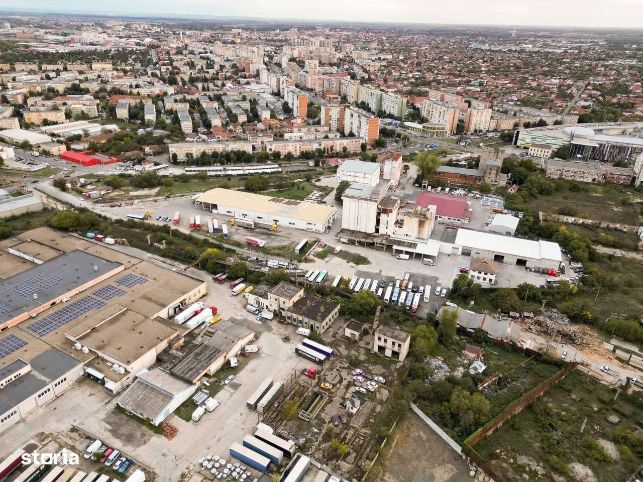 Oportunitate! Teren 6820mp cu clădiri industriale pe strada Poetului, - Imagine principală: 3/9