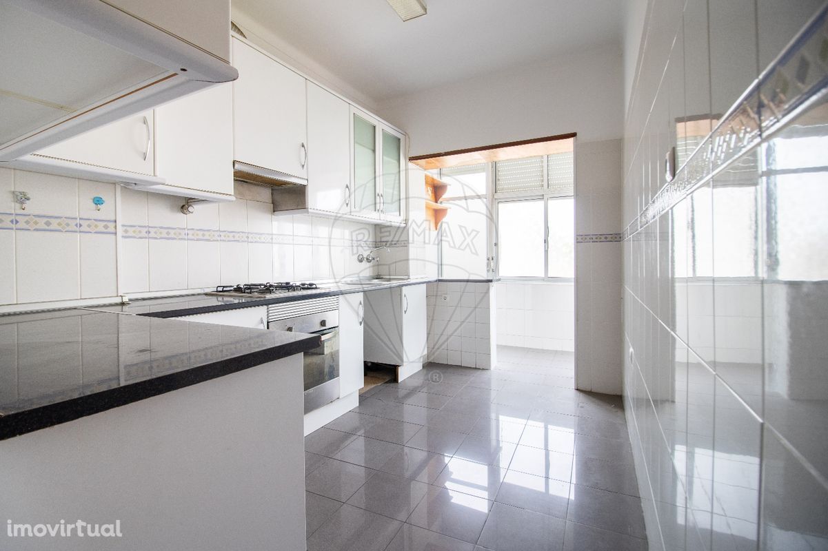 Apartamento T3 para arrendamento