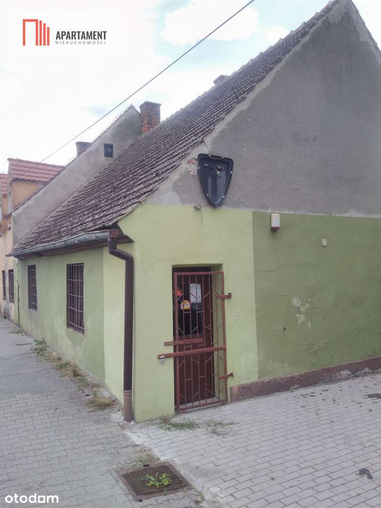 Mieszkanie do remontu w centrum wsi - Pełny obrazek: 1/10