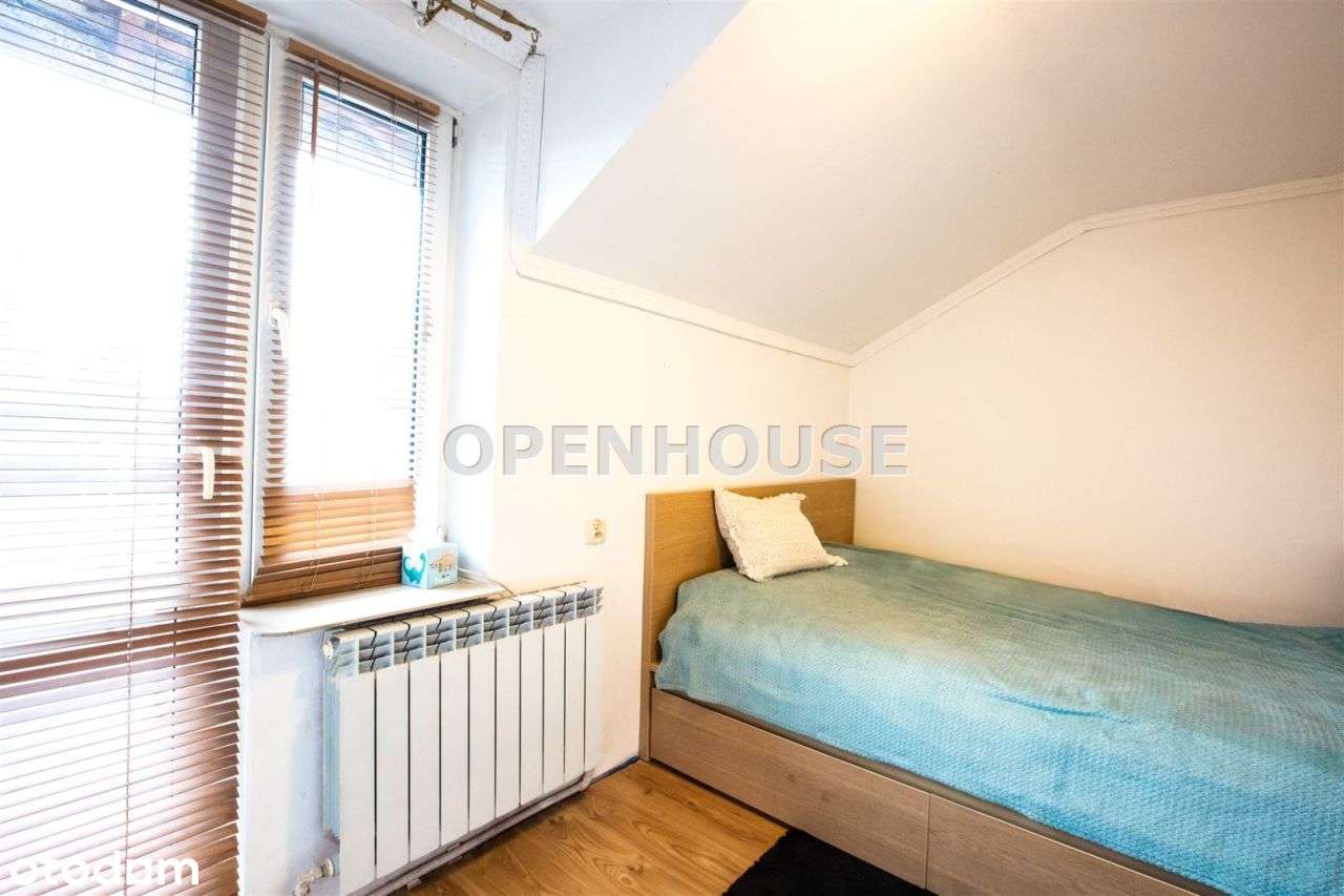 Wolnostojący z dwoma garażami.Przy Pkp Legionowo-11