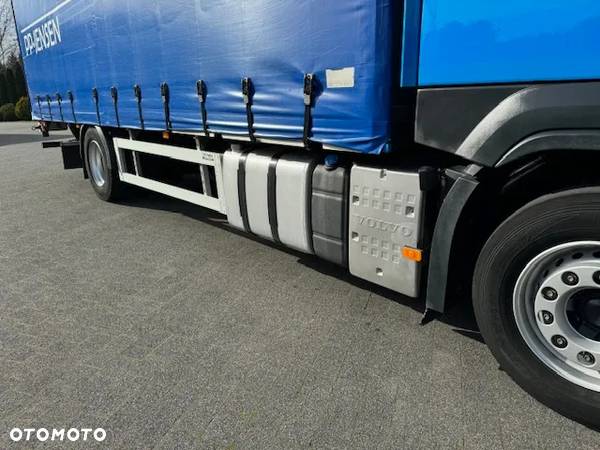 Volvo FM 330 4x2 Firanka Super Stan - 13