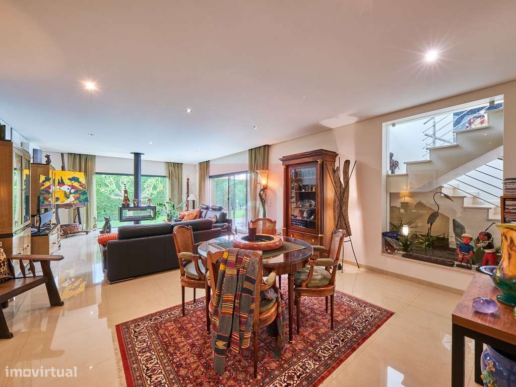 Moradia T4 de Luxo com piscina inserida no condominio privado em Sã...-14