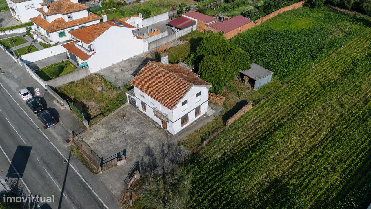 Moradia para Reabilitar  em Mazarefes · Viana · Terreno 1.510 m²-6