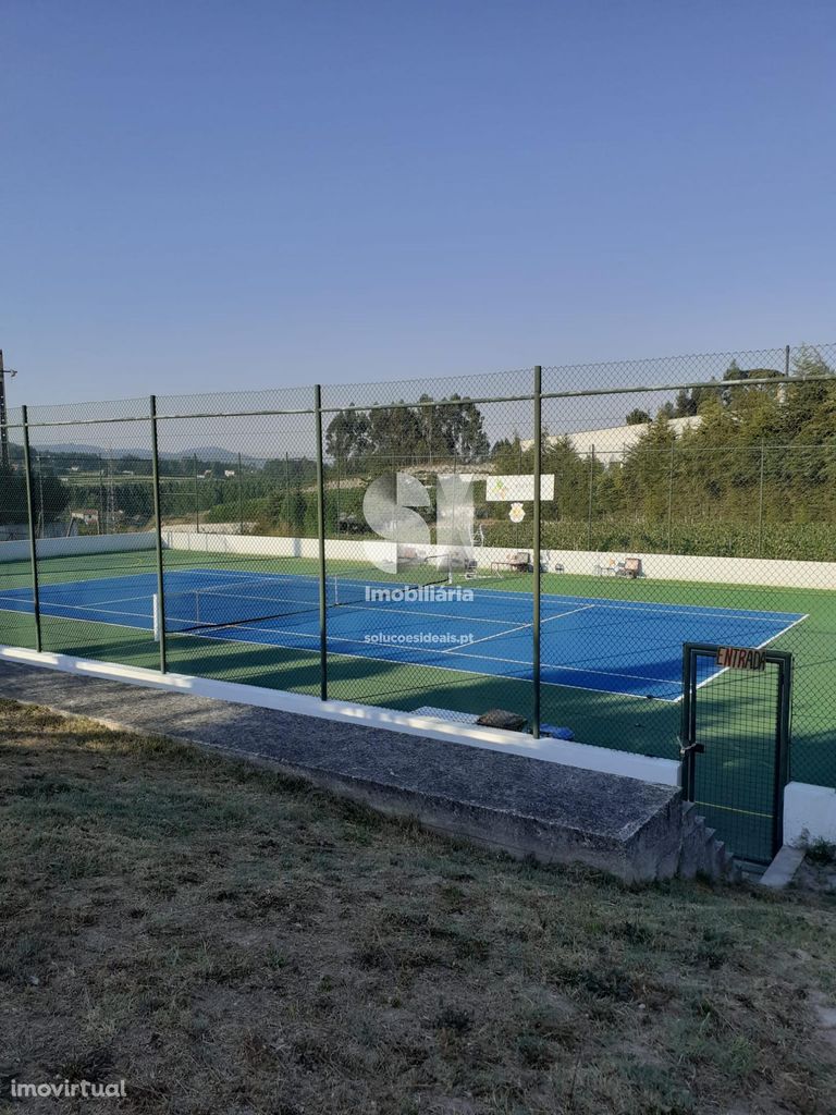 TERRENO P/CONSTRUÇÃO- PAREDES