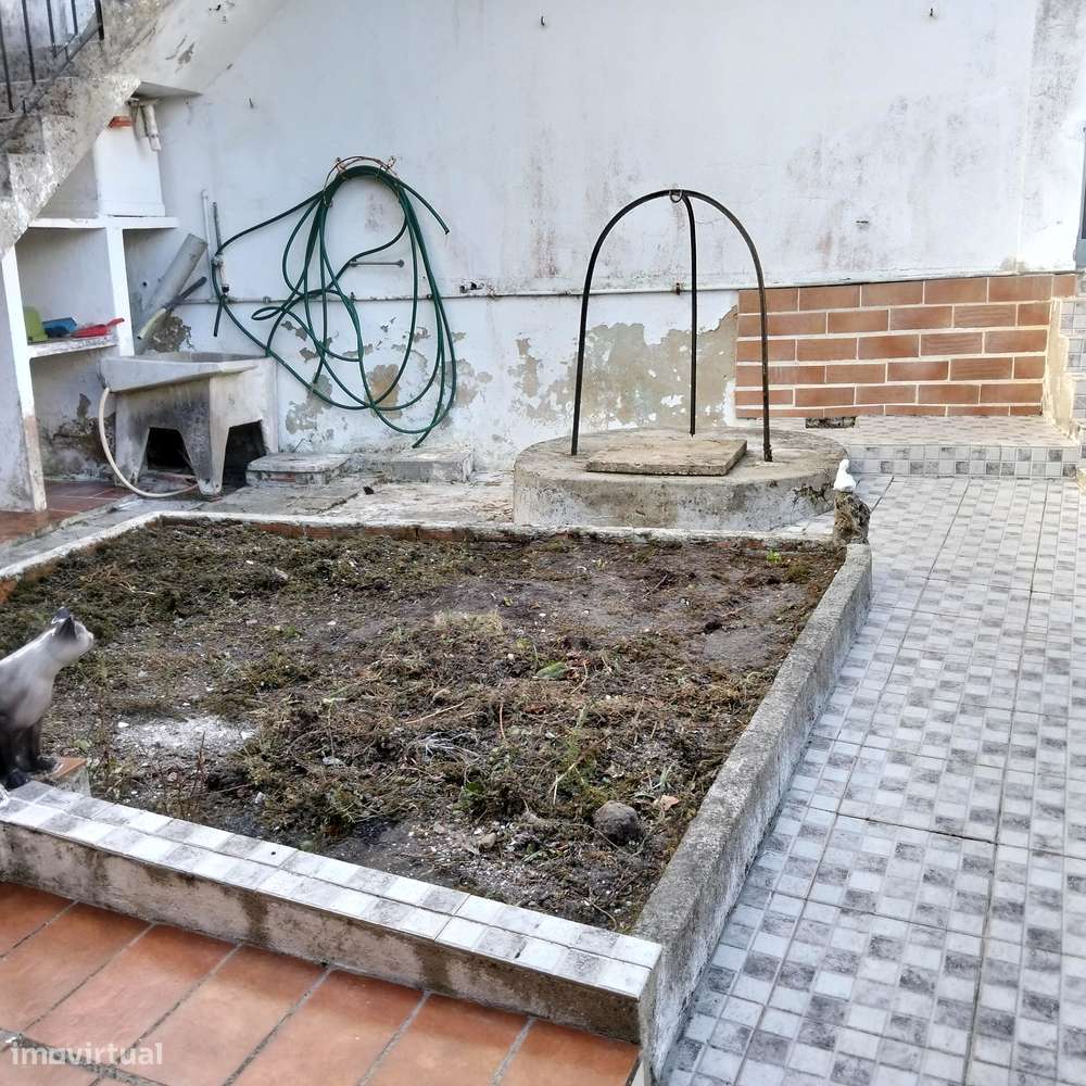 Moradia T-5 pronta a habitar Maiorga -Alcobaça-Nazaré Leiria-10