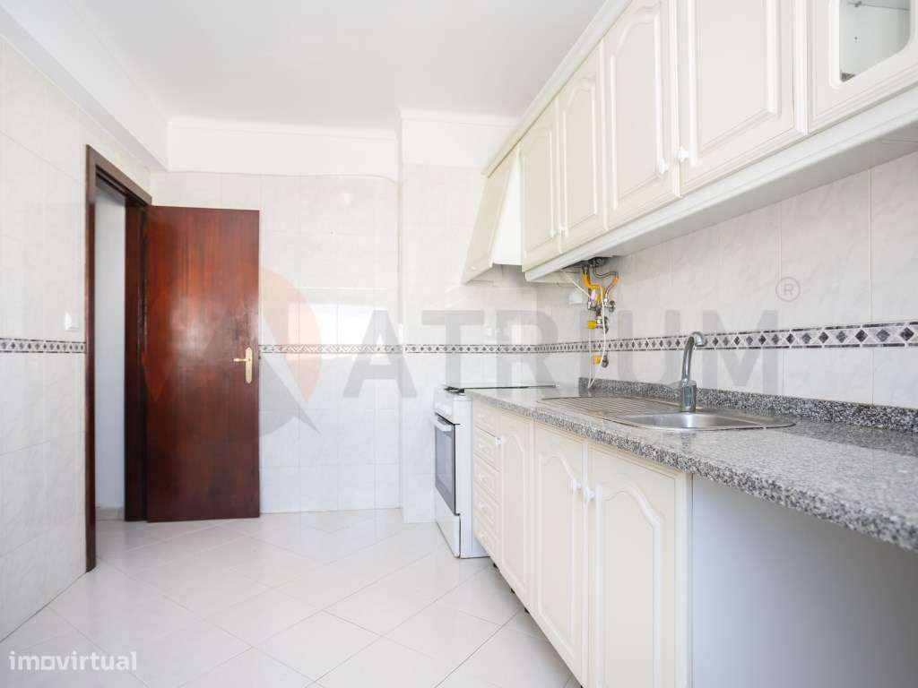 EXCLUSIVO | T2 COM 82m², ELEVADOR E LAREIRA NO VALE DO COBRO - SETÚ...-32