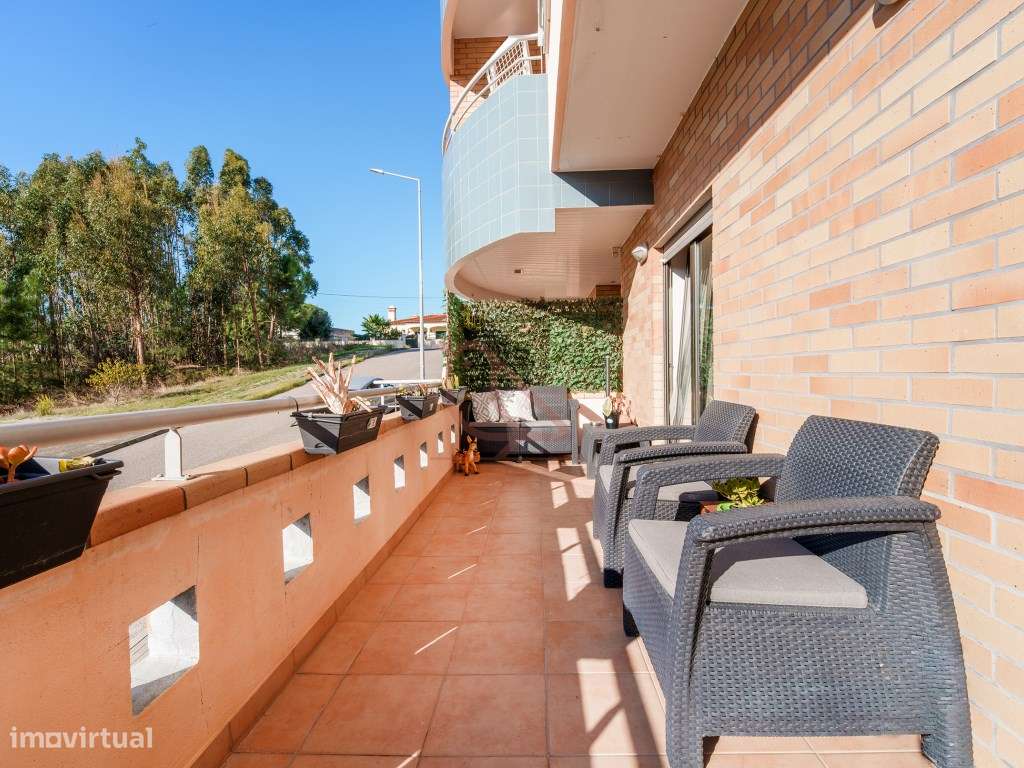 T3 com Terraço Envolvente e Garagem de 70 m² | Casais Castelo, Riachos-35