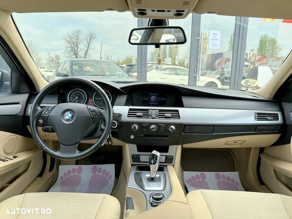 BMW Seria 5 520d Aut. - 7