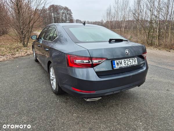 Skoda Superb 2.0 TSI 4x4 Style DSG - 5