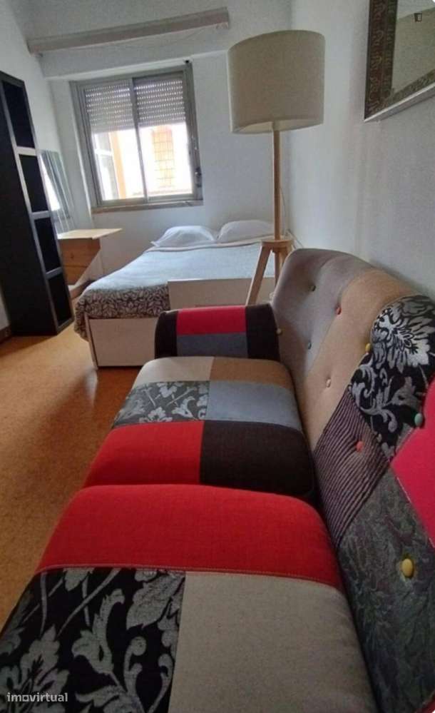Quarto - localizado em Campolide Lisbon - Grande imagem: 2/9