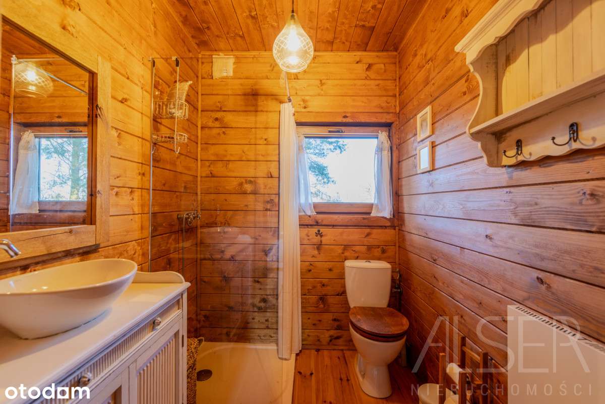 Dom z własnym stawem w ostatniej linii zabudowy-7