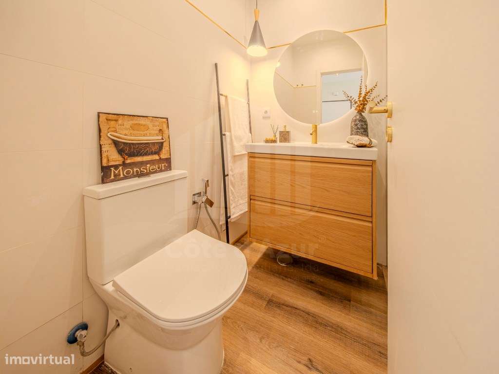 Apartamento T2 à venda no Alto do Seixalinho-6