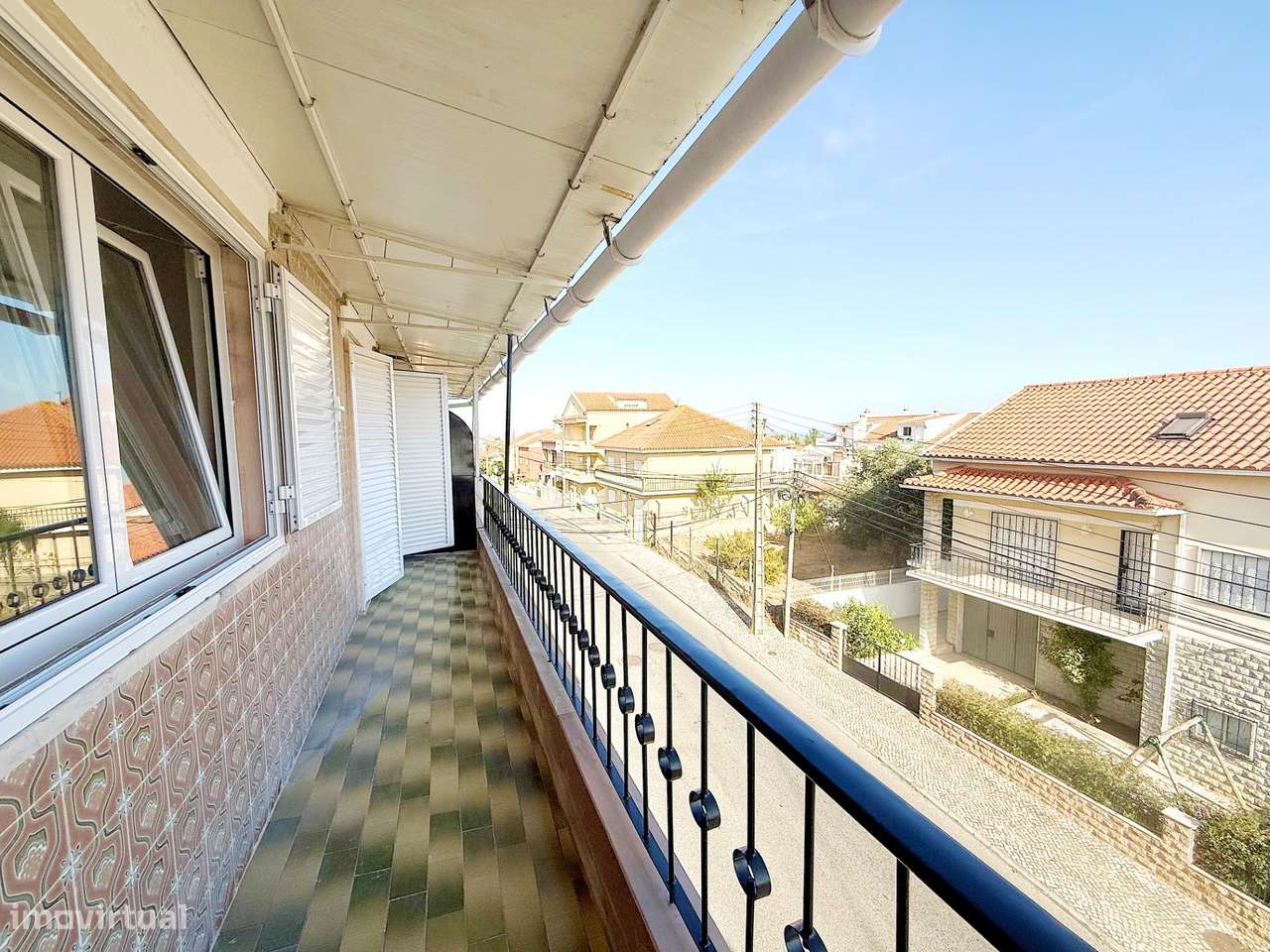 T2 remodelado c/ varanda e vista rio!-20