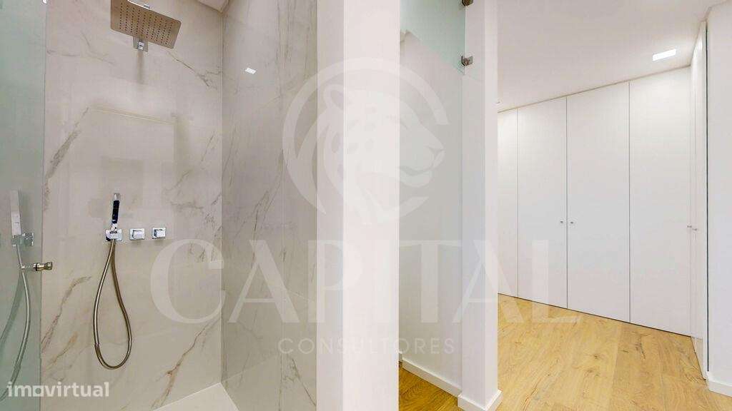 Magnífica Moradia T4 com Piscina e Terraço, em condomínio fechado-32