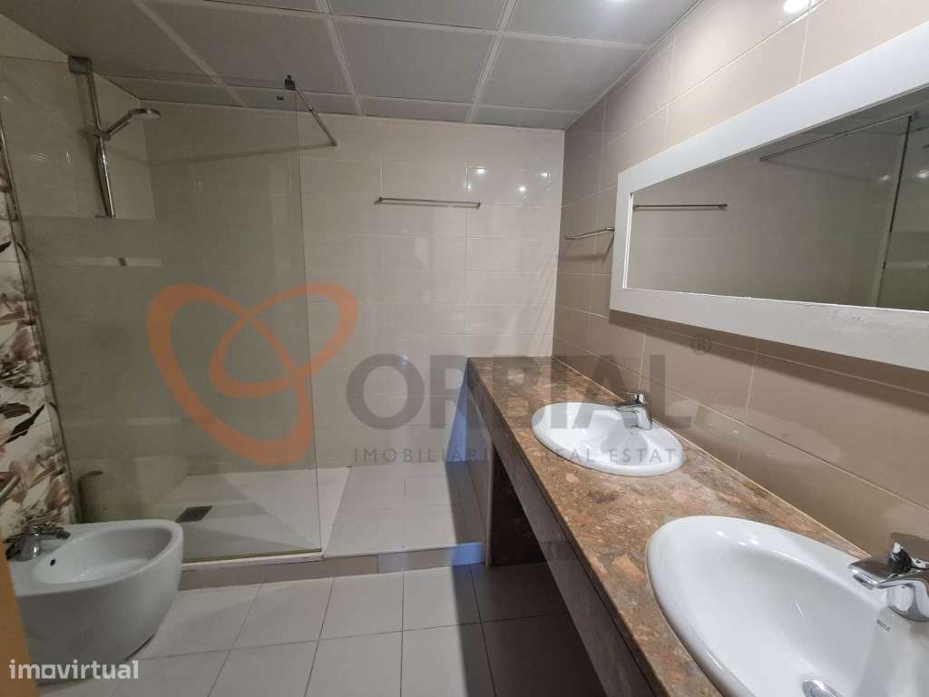 Fantástico apartamento T1 para venda em Albufeira com piscina-8