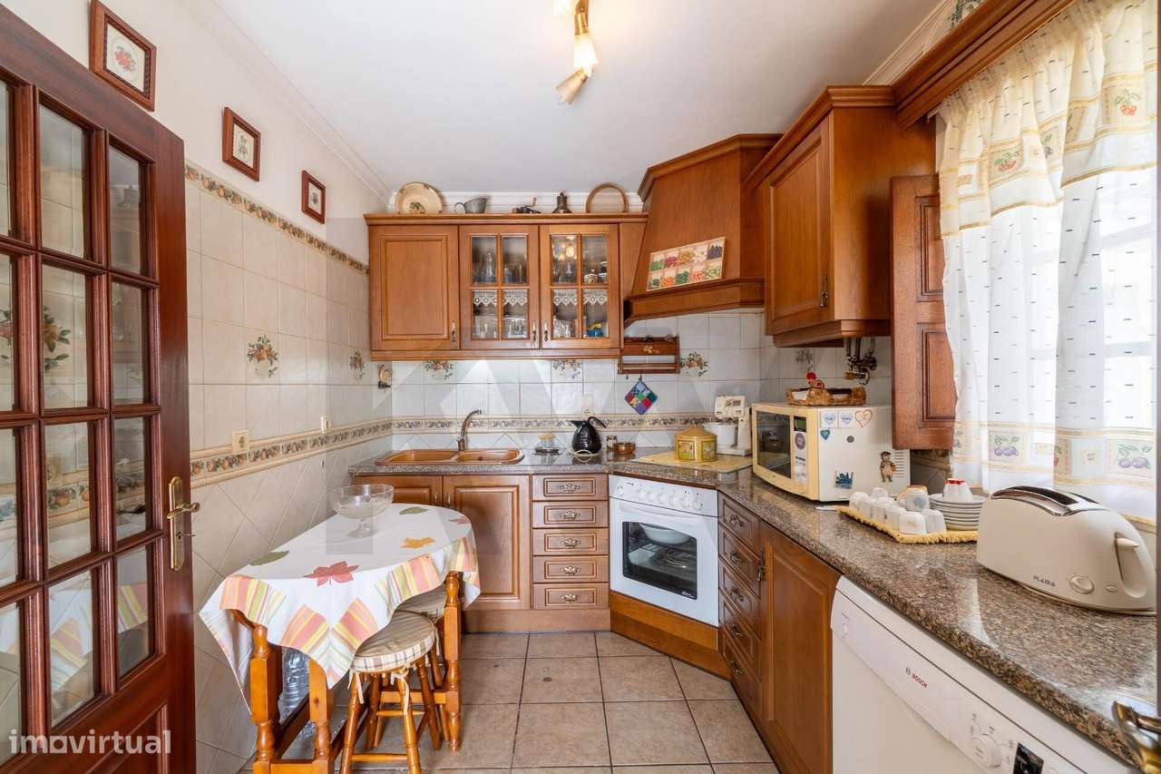 Moradia T2 Térrea Típica Alentejana em Mértola com Anexo e estacioname - Grande imagem: 4/21