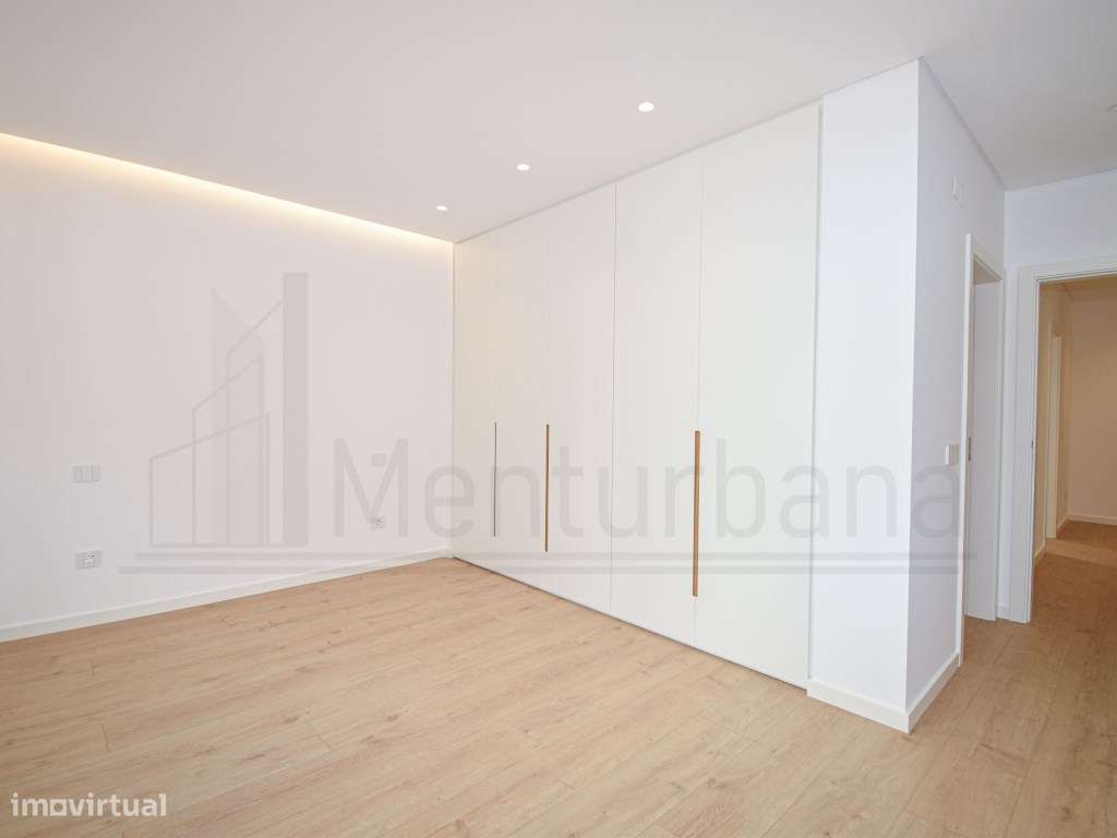 FANTÁSTICO APARTAMENTO T3 NA PAREDE - CASCAIS-16