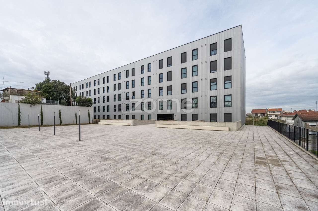 Apartamento T0 mobilado c/ garagem | Paranhos, Porto - Grande imagem: 4/30