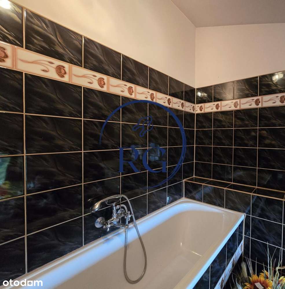 Ciekawa architektonicznie nieruchomość-14