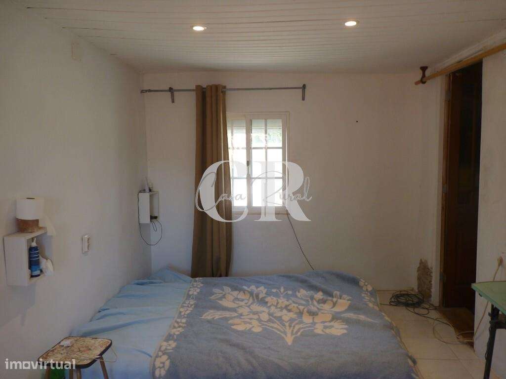 Duas casas habitáveis numa aldeia tradicional de montanha em Alvares,-11