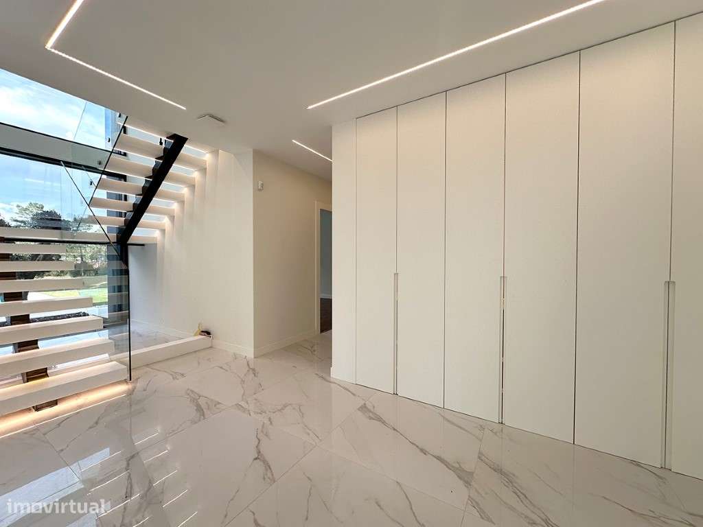 Moradia de luxo em primeira linha no prestigiado condomínio Quinta ...-12