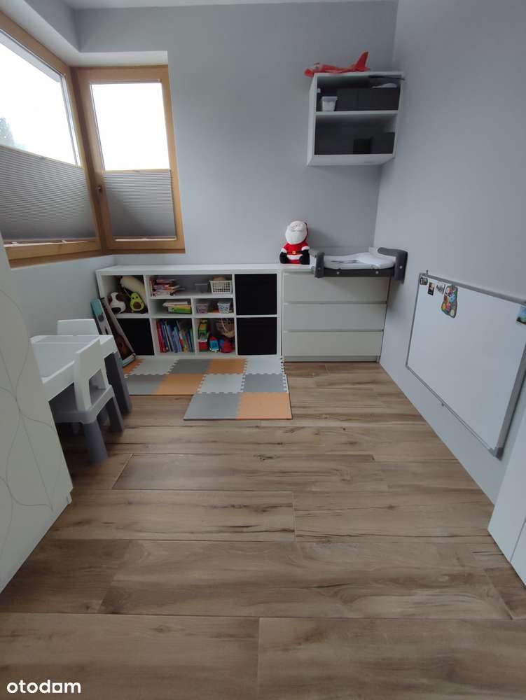 Przy oś.Echo 1, DOM 4 sypialnie w otoczeniu lasu. - Pełny obrazek: 5/19