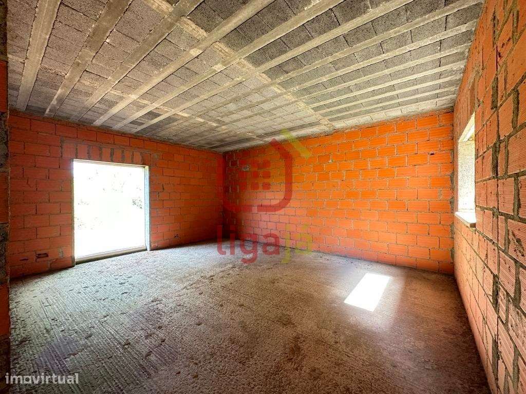 Moradia T6 em construção!-22