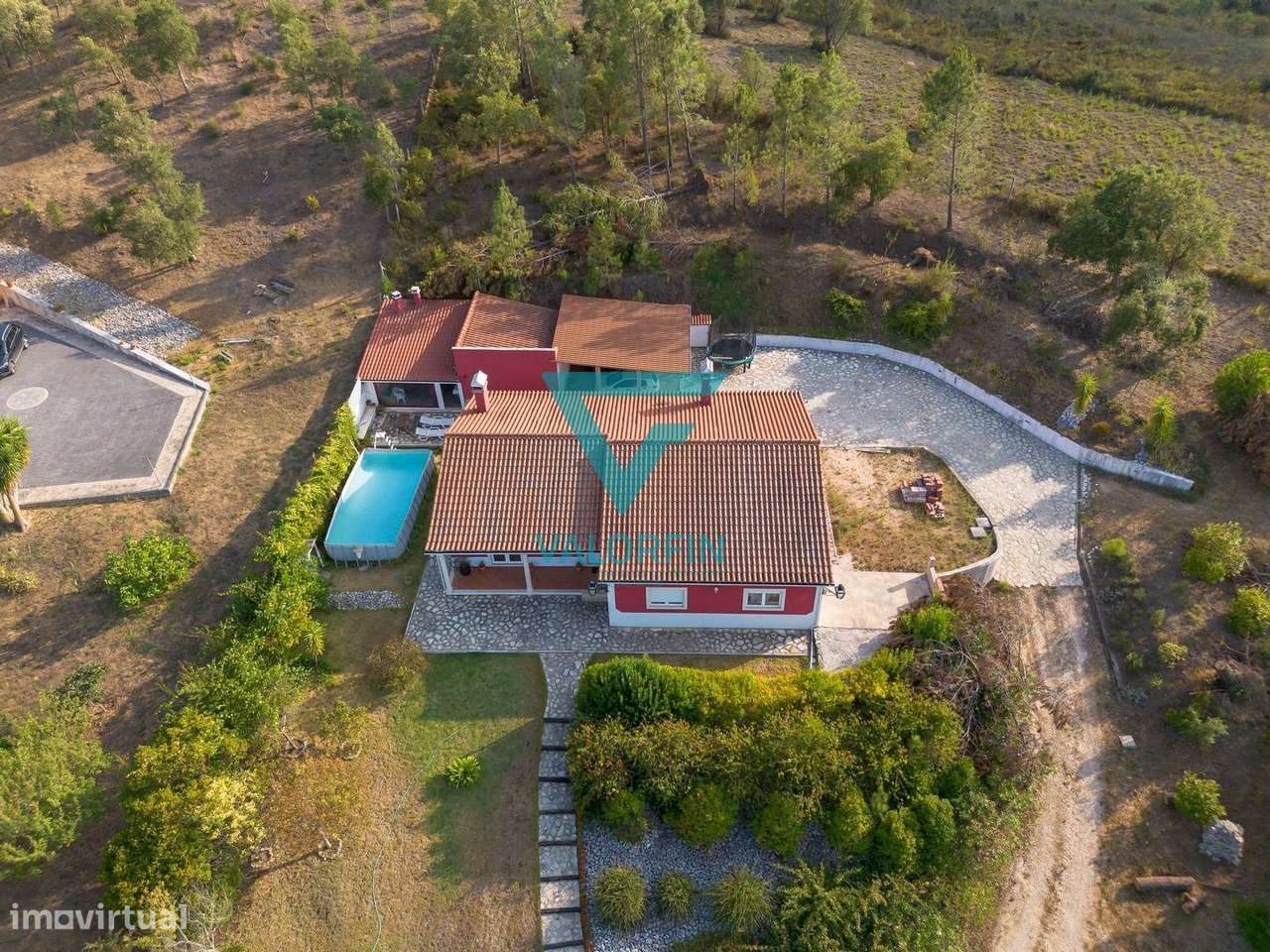 MORADIA T3 Independente c/ Espaço Exterior | Tomar-Santarém-23