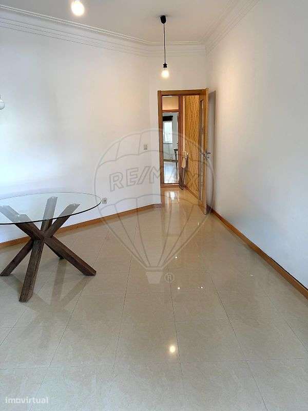 Apartamento T2 para arrendamento - Grande imagem: 4/17