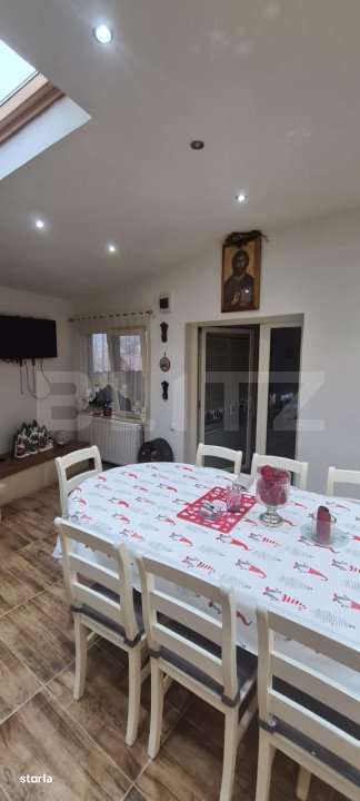 Vila 7 camere, 240mp, 1253mp teren, Fieni - Imagine principală: 4/19