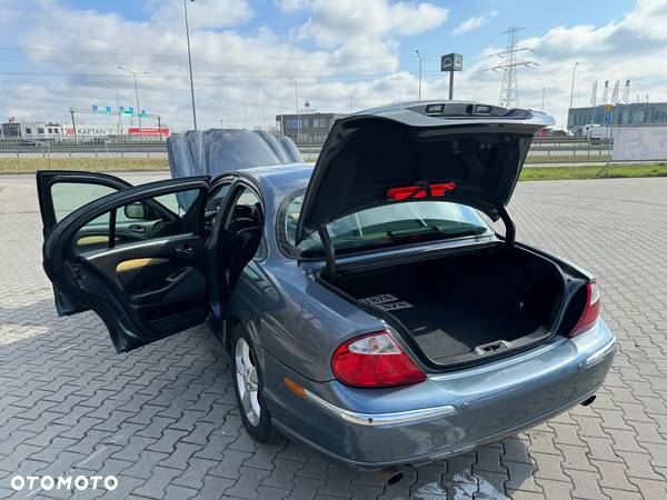 Jaguar S-Type 4.0 V8 - 5