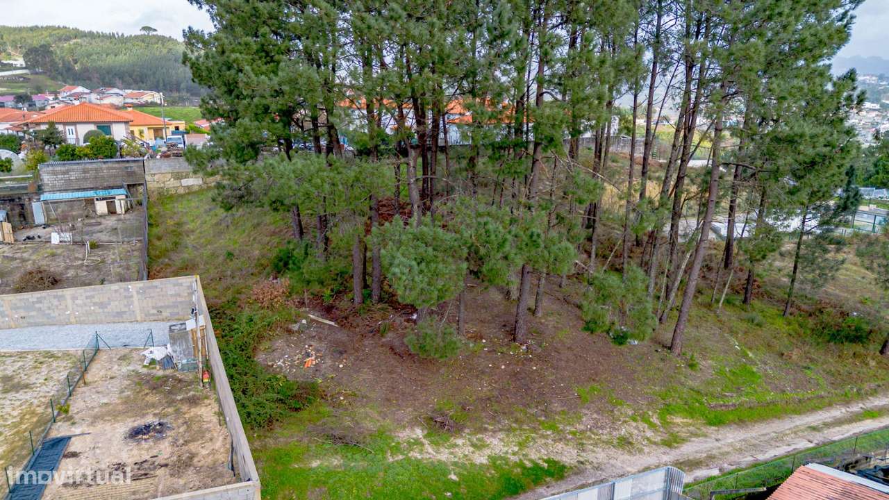 Terreno de Construção na rua Lamas de Couto, Fregim, Amarante-15