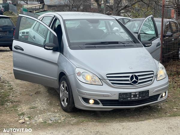 Mercedes-Benz B 170 Autotronic - 29