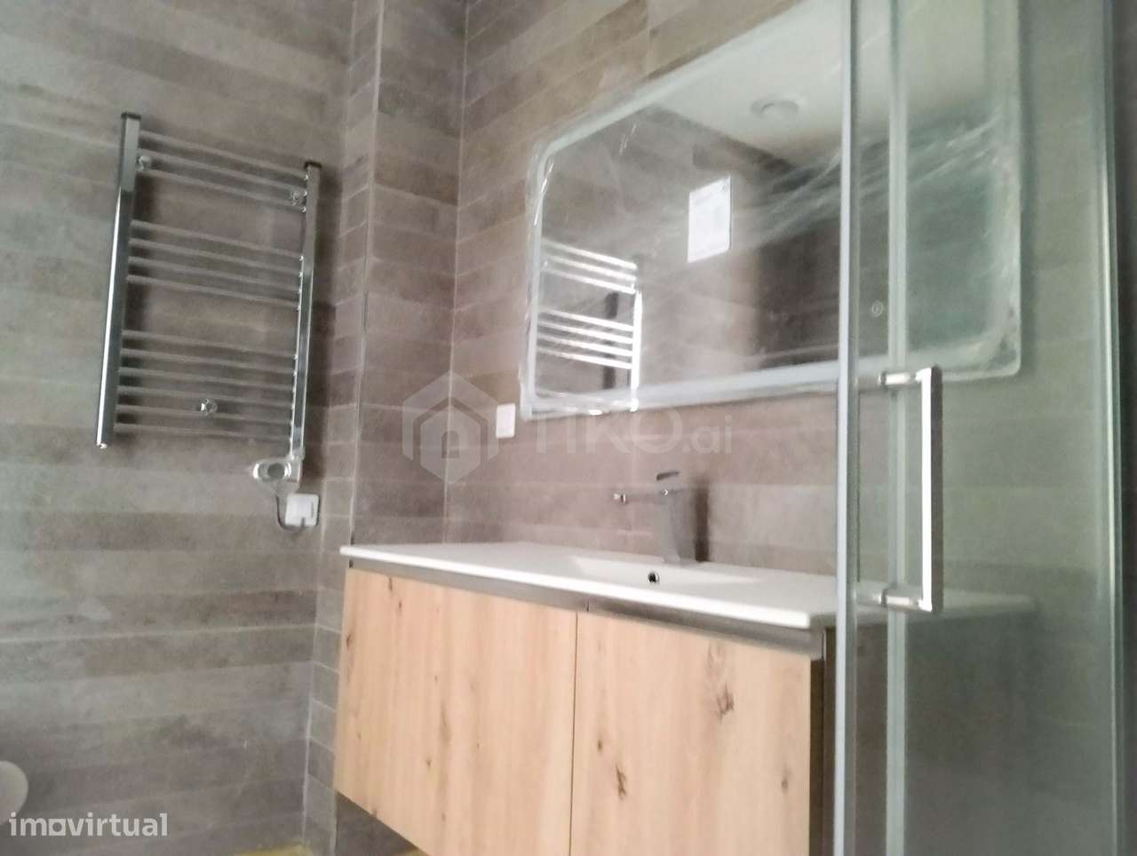 Apartamento T3 + 1 Duplex  à venda em Montijo, proximo às portas da ci-35