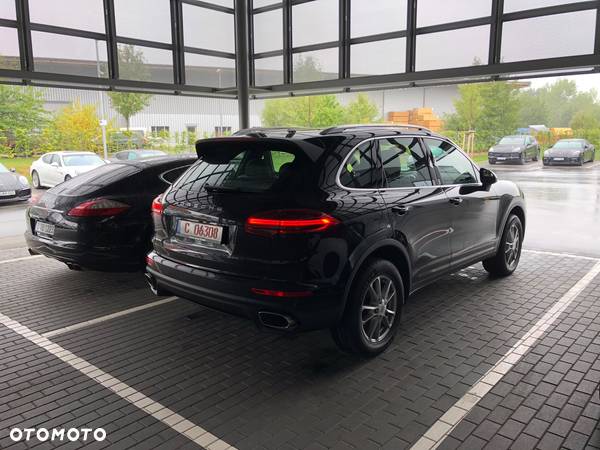 Porsche Cayenne Diesel Platinum Edition - 8