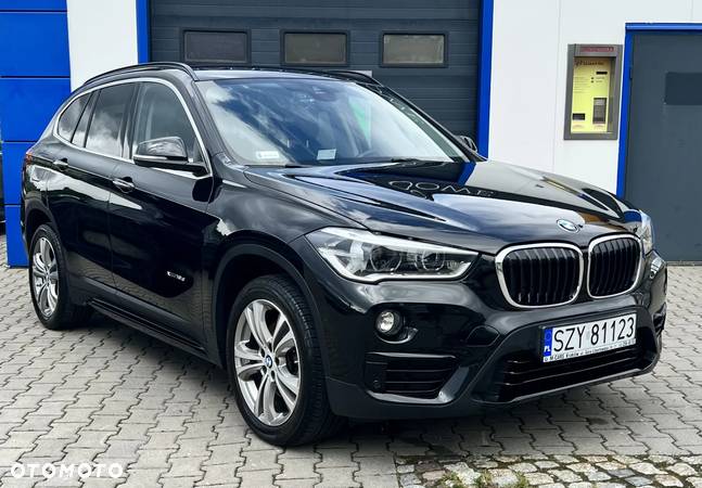 BMW X1 xDrive18d Sport Line - 1