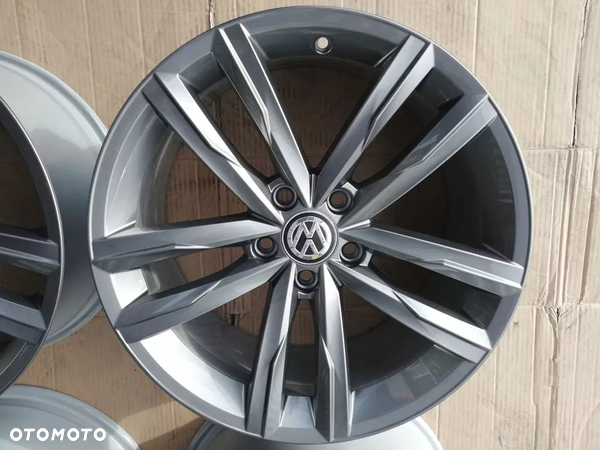 VW PASSAT b8 TIGUAN T-CROSS 18'' ANTRACYT 3G0 - 9