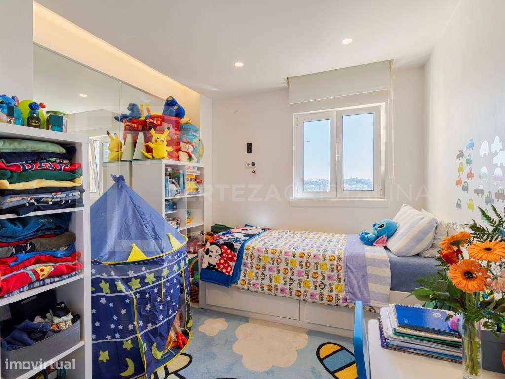 T5 com vista de mar em Paço de Arcos | Localização privilegiada-28