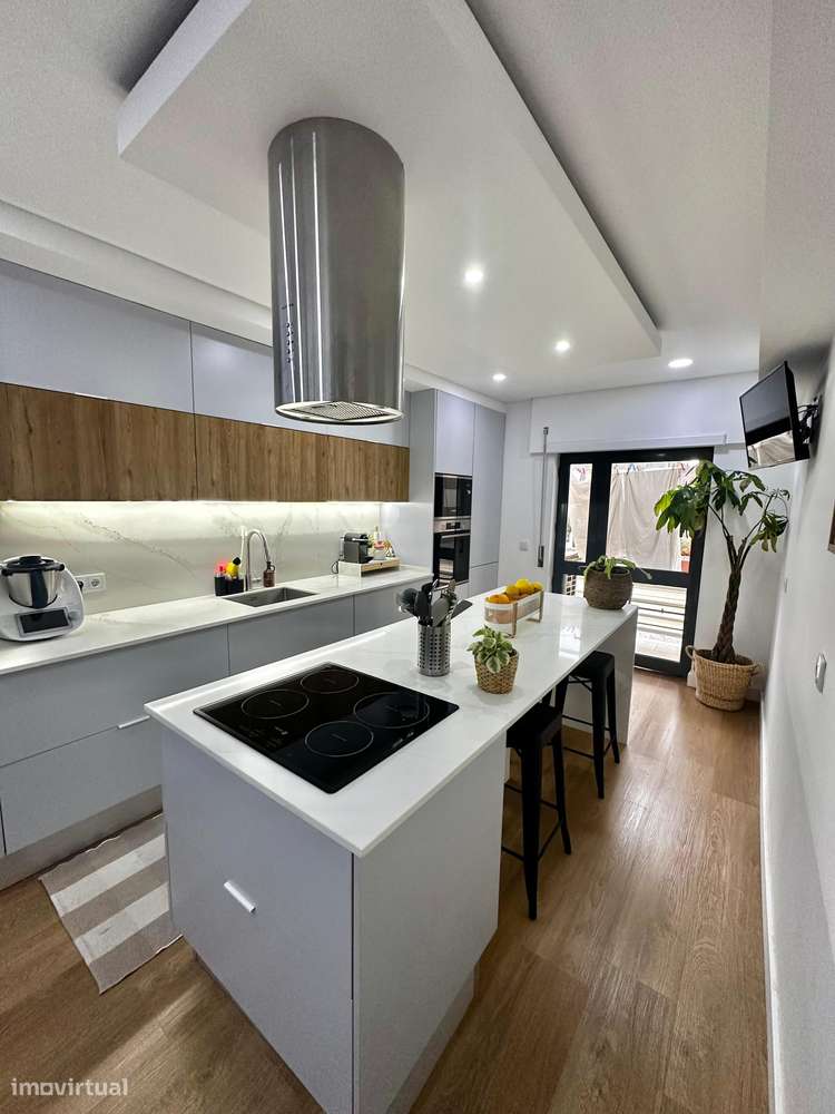 Apartamento T3 | Renovado 2025 | Mobilado e Equipado | Barreiro - Grande imagem: 4/30