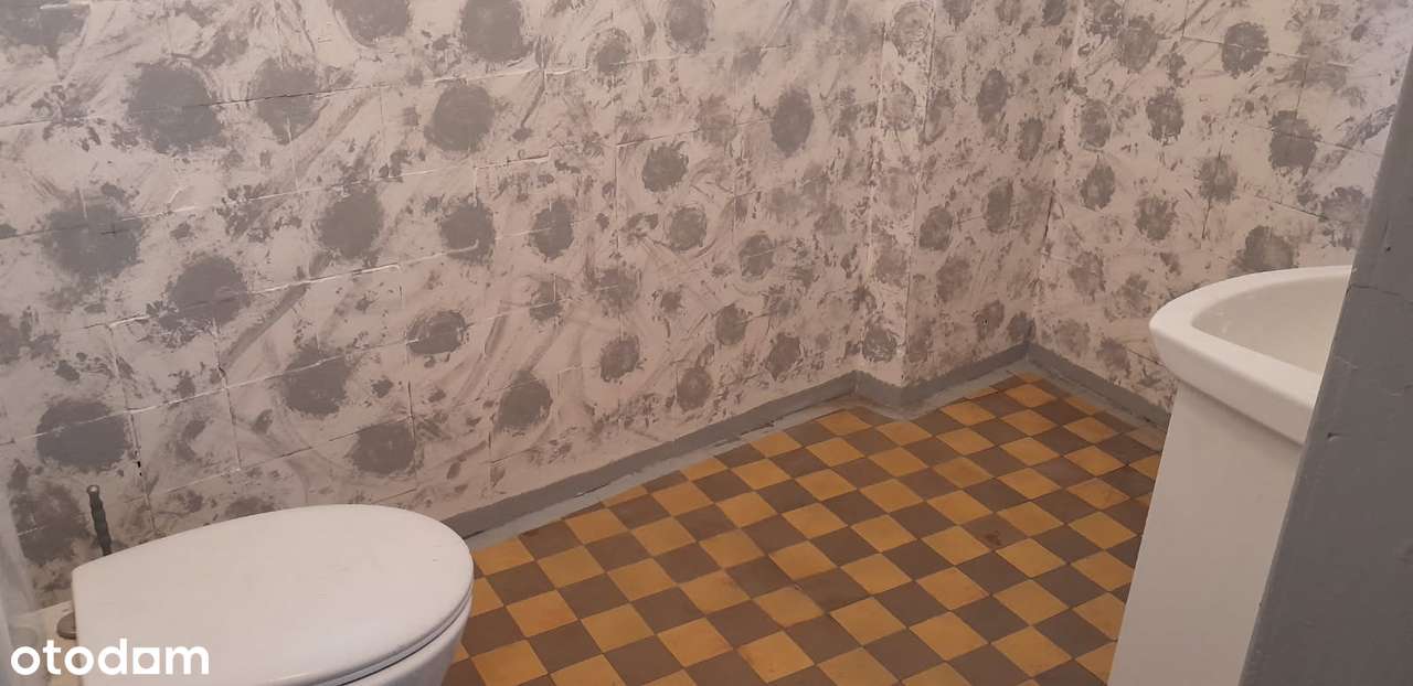 PROWIZJA 0 Piętro domu 3 pokoje 80m2 plus strych 80m2 plus garaż kanał-5
