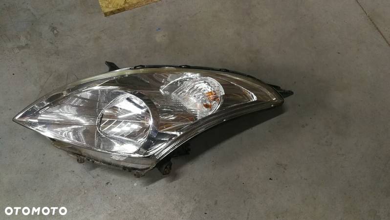 Lampa lewa przód przednia Suzuki Swift MK7 10-16 - 3