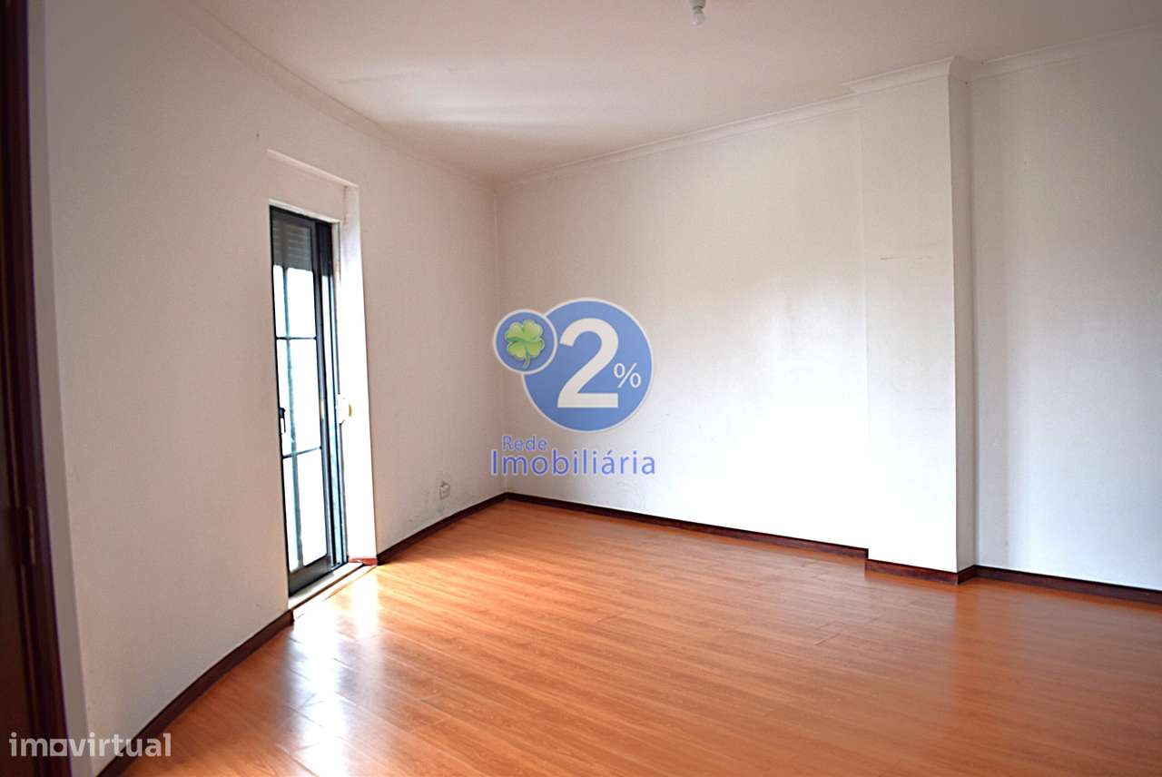 Moradia T2 com garagem de 40m2 - Marinha Grande-11