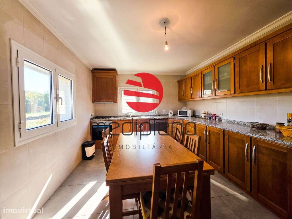 MORADIA T3 C/ GARAGEM E TERRENO-7