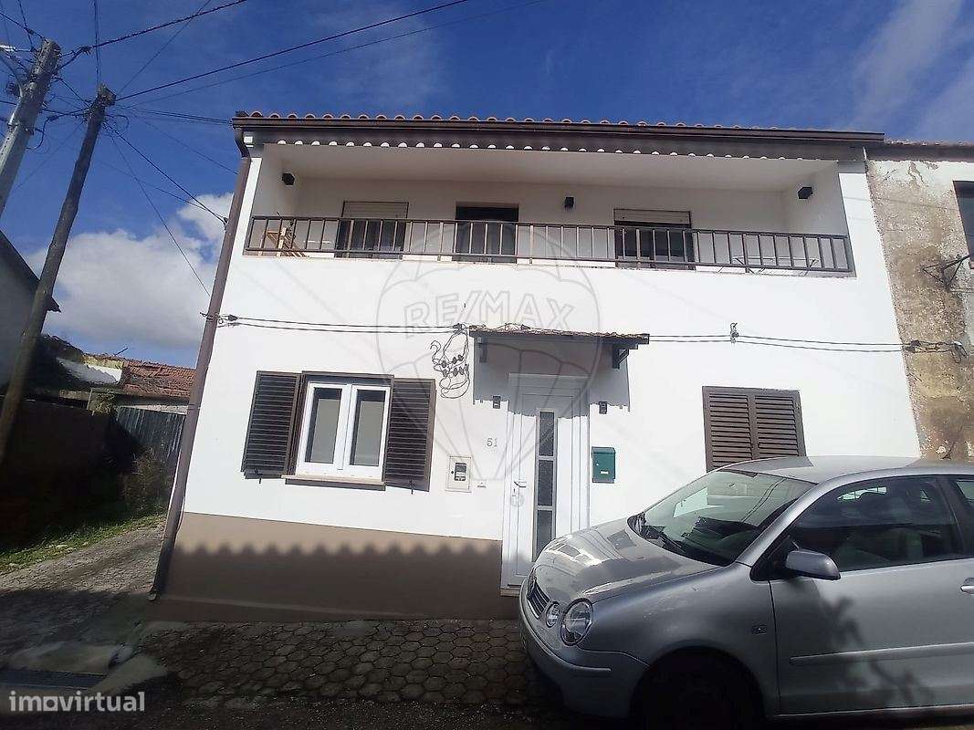Moradia T2 Remodelada para Venda em Caixeira  Montemor-o-Velho-15