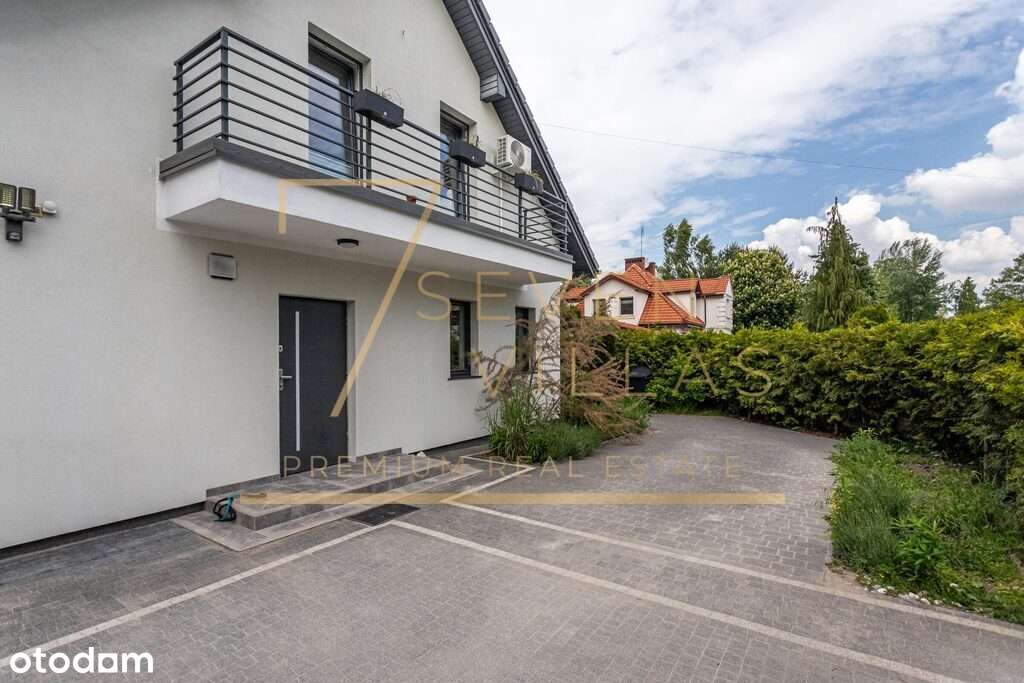 Nowoczesny dom z ogrodem-19