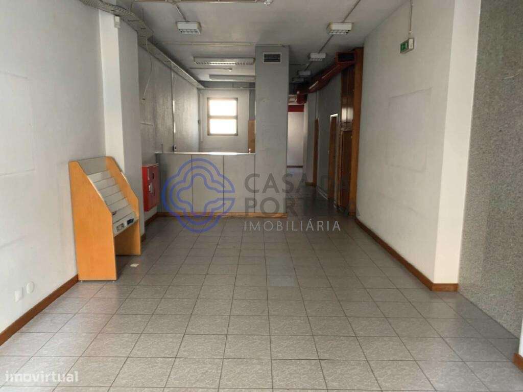 Venda de 2 Lojas/Comércio - Porto - Grande imagem: 5/16