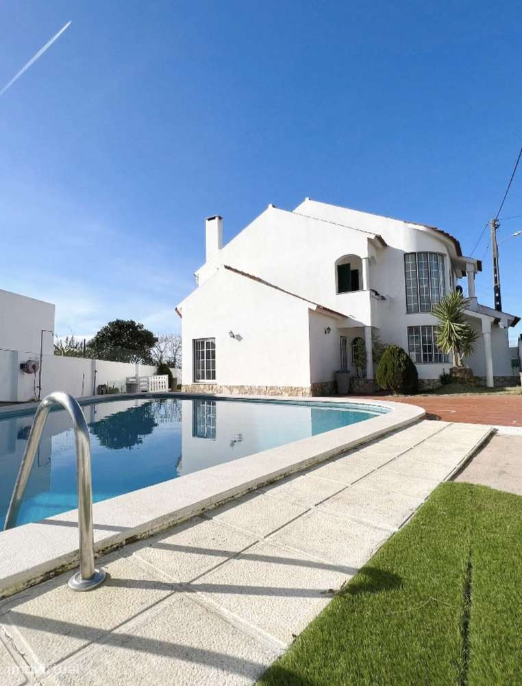 4-Bedroom Villa with Private Pool in Ericeira - Grande imagem: 1/12